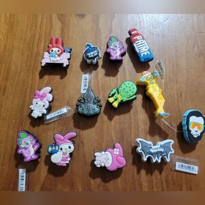 CROCS Green Mystery Charm Box